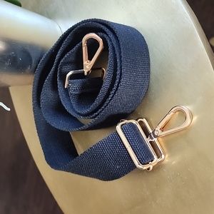 Purse crossbody strap black